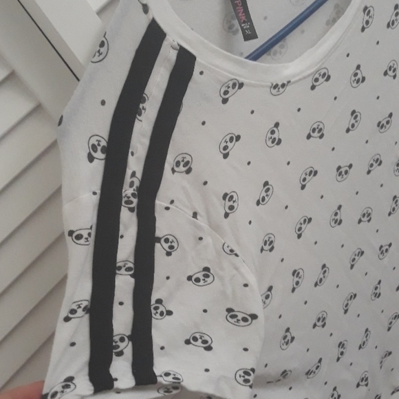 Top - Picture 2 of 3